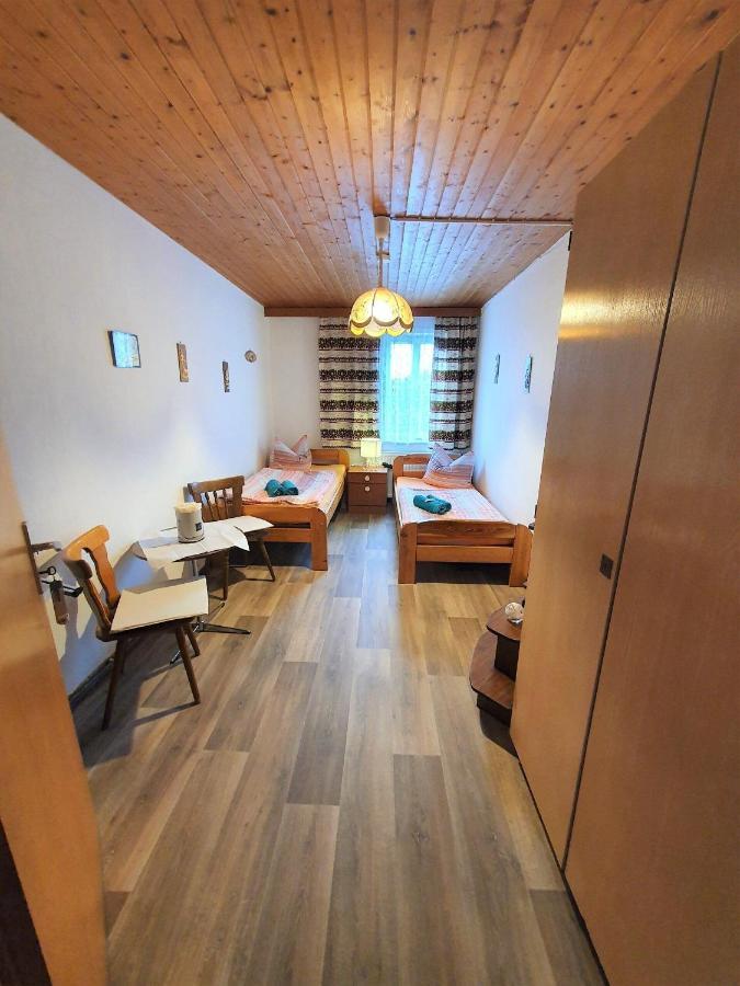 Gaestehaus Weisses Lamm - Monteurzimmer Nordhalben Eksteriør bilde
